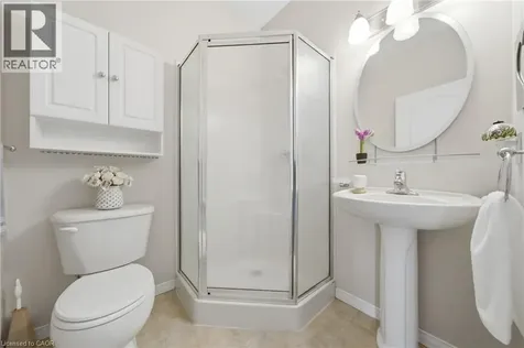 46 Manitoulin Trail Hamilton ON L9B 2X8