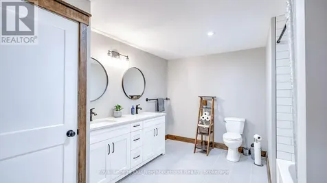 63 Hansen Road Brighton ON K0K 1H0