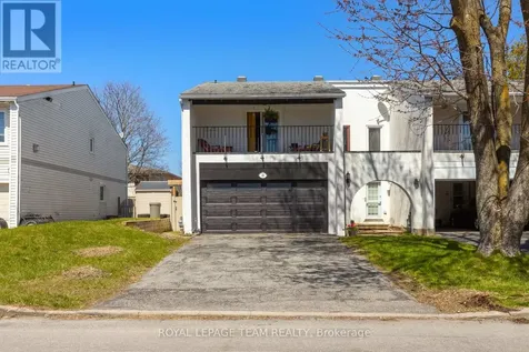 25 Grady Crescent Ottawa ON K2H 5S2