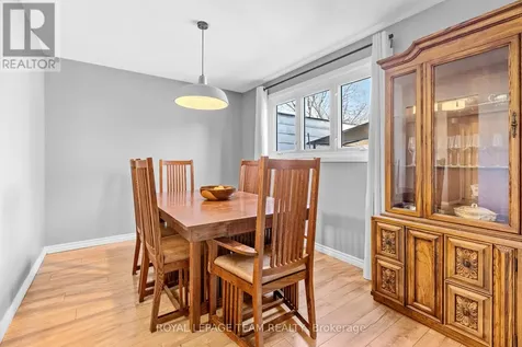 25 Grady Crescent Ottawa ON K2H 5S2