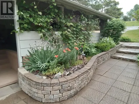 342 Fralicks Beach Road Scugog ON L9L 1B6