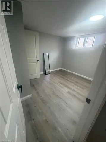 10 Terrace Drive Hamilton ON L9A 2Y6