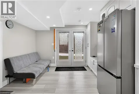 39 Everton Drive Guelph ON N1E 0R9