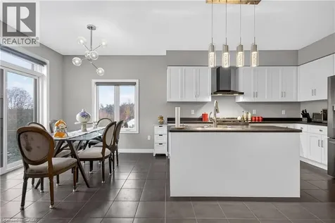 39 Everton Drive Guelph ON N1E 0R9
