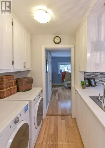 45 Albert Street North Orillia ON L3V 5K3