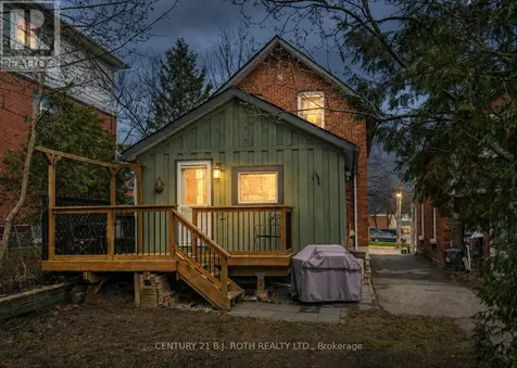 45 Albert Street North Orillia ON L3V 5K3