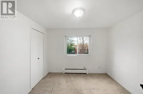 76 Borden Parkway Kitchener ON N2M 3T4
