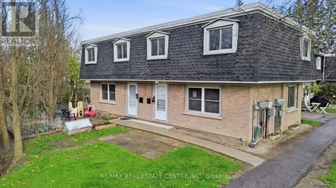 76 Borden Parkway Kitchener ON N2M 3T4