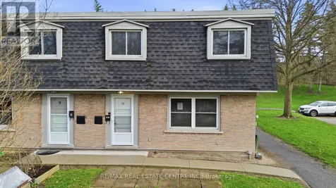 76 Borden Parkway Kitchener ON N2M 3T4