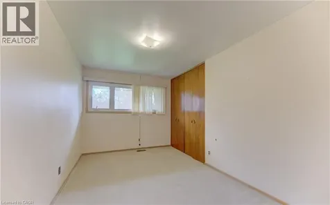 259 Willowdale Place Waterloo ON N2J 3M5