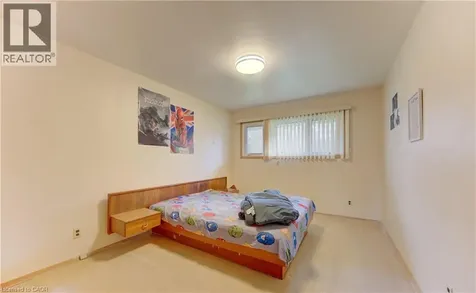 259 Willowdale Place Waterloo ON N2J 3M5