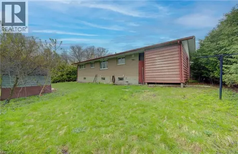 259 Willowdale Place Waterloo ON N2J 3M5