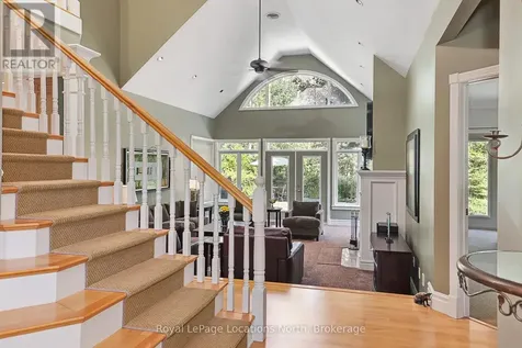 6 Alpine Court Collingwood ON L9Y 4W7