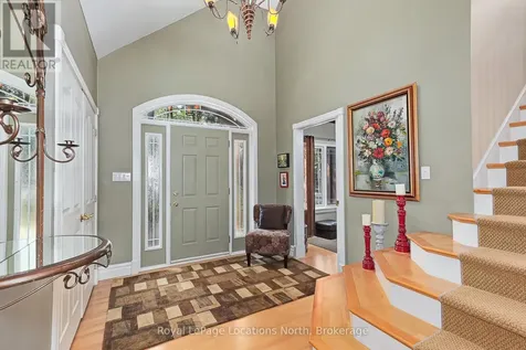 6 Alpine Court Collingwood ON L9Y 4W7