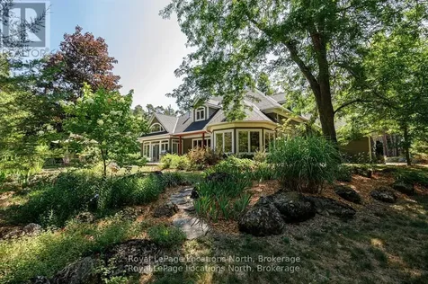 6 Alpine Court Collingwood ON L9Y 4W7