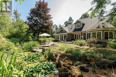 6 Alpine Court Collingwood ON L9Y 4W7