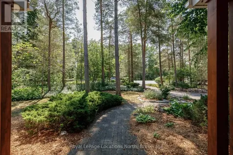 6 Alpine Court Collingwood ON L9Y 4W7