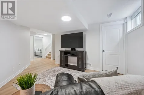 273 Carrington Drive Guelph (kortright West) ON N1G 5H3