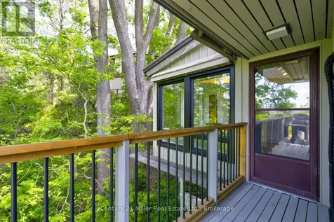 50 Greensview Drive Kitchener ON N2P 2E6