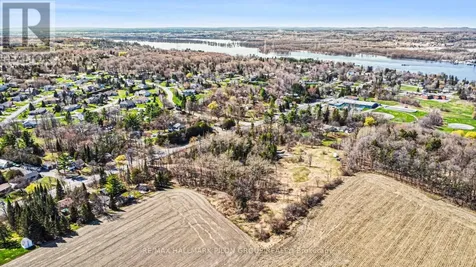 1219 Dunning Road Ottawa ON K4B 1J1