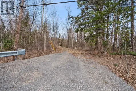1219 Dunning Road Ottawa ON K4B 1J1