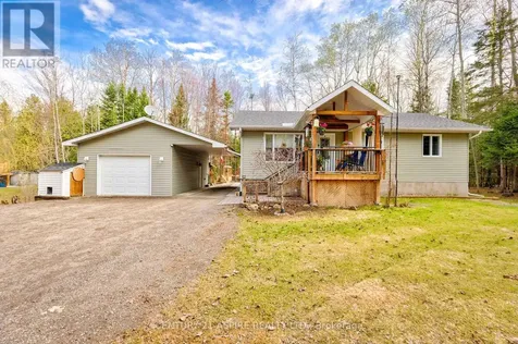 1576 Garden Of Eden Road Horton ON K7V 3Z8