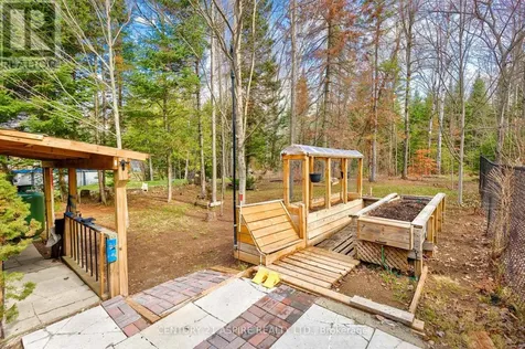 1576 Garden Of Eden Road Horton ON K7V 3Z8