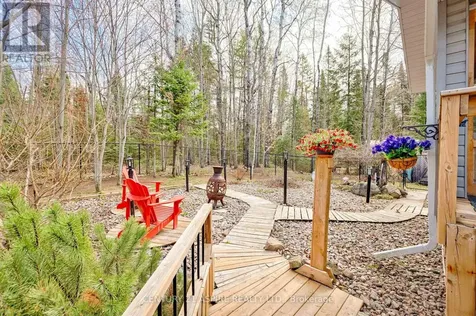 1576 Garden Of Eden Road Horton ON K7V 3Z8