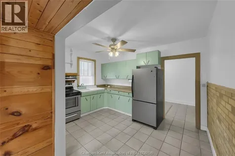 204 Margaret Avenue Wallaceburg ON N8A 2A1