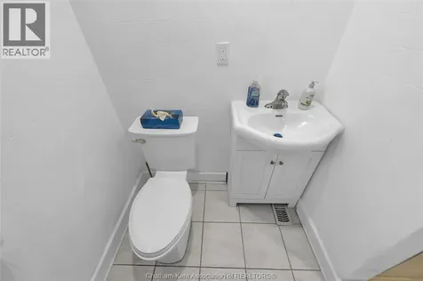 204 Margaret Avenue Wallaceburg ON N8A 2A1