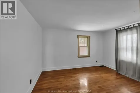 204 Margaret Avenue Wallaceburg ON N8A 2A1