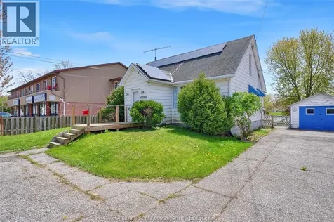 204 Margaret Avenue Wallaceburg ON N8A 2A1
