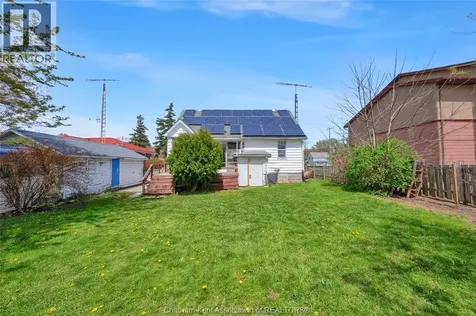 204 Margaret Avenue Wallaceburg ON N8A 2A1