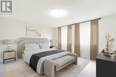 33 Pearl Street Wasaga Beach ON L9Z 0G9
