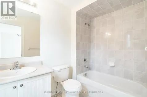 33 Pearl Street Wasaga Beach ON L9Z 0G9