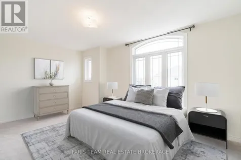 33 Pearl Street Wasaga Beach ON L9Z 0G9