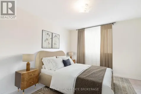 33 Pearl Street Wasaga Beach ON L9Z 0G9