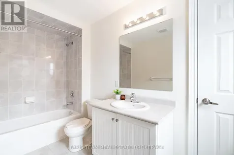 33 Pearl Street Wasaga Beach ON L9Z 0G9
