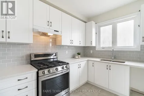 33 Pearl Street Wasaga Beach ON L9Z 0G9