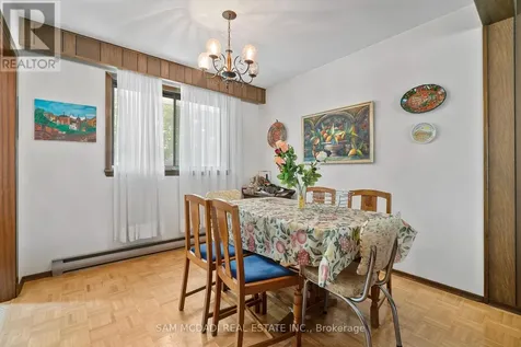 68 41st Street South Wasaga Beach ON L9Z 1Z6