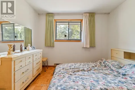 68 41st Street South Wasaga Beach ON L9Z 1Z6