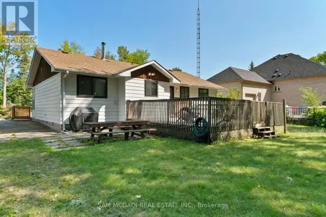 68 41st Street South Wasaga Beach ON L9Z 1Z6
