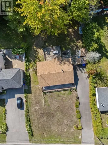 68 41st Street South Wasaga Beach ON L9Z 1Z6