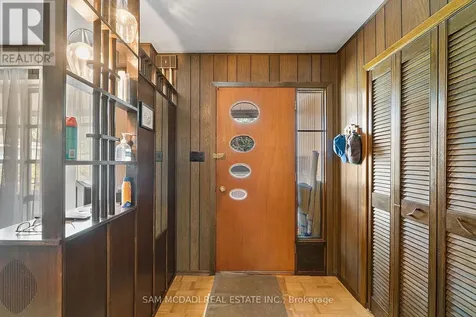 68 41st Street South Wasaga Beach ON L9Z 1Z6