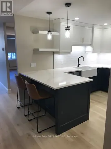 35 Green Valley Drive Kitchener ON N2P 2A5