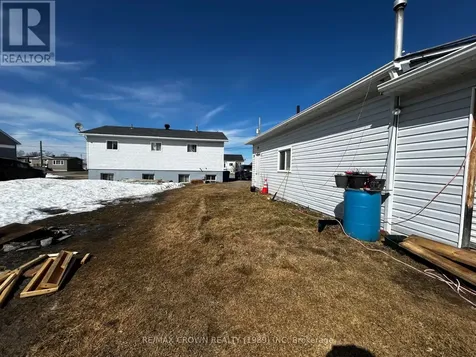 37 De L'etang Boulevard Kapuskasing ON P5N 2M6