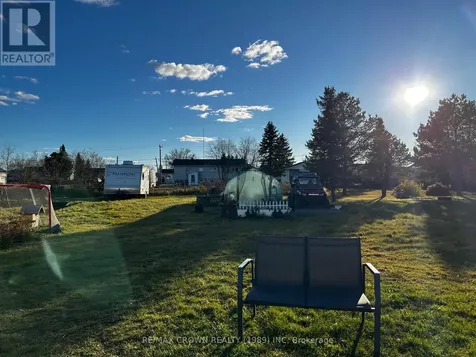 37 De L'etang Boulevard Kapuskasing ON P5N 2M6