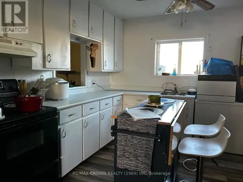 37 De L'etang Boulevard Kapuskasing ON P5N 2M6