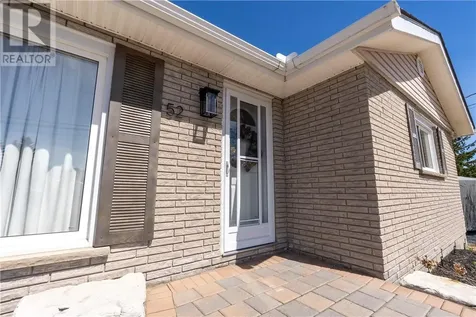 52 Cecil Street Garson ON P3L 1M6
