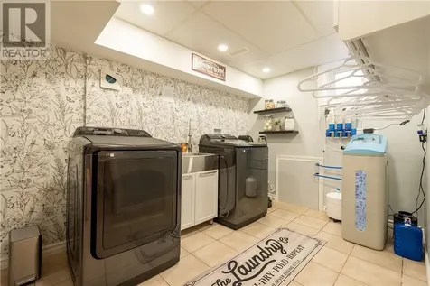 52 Cecil Street Garson ON P3L 1M6